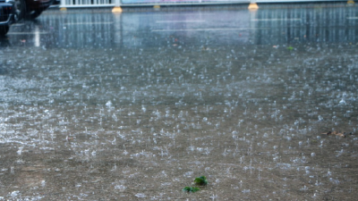 中央气象台发布暴雨黄色预警 河南四川等地部分地区有大暴雨