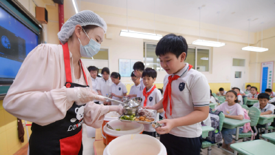 滥用食品添加剂、销售过期食品......这些校园食品安全情形不容忽视