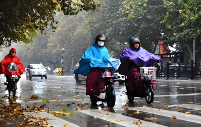 冷空气助华南降温 东部和南部海域警惕持续性大风