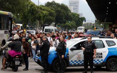 巴西里约警方大规模打击犯罪组织 我领馆紧急提醒