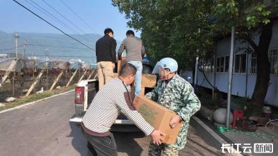 黄石阳新：万枚“暖心蛋”情暖重阳 孝亲文化叩响幸福门