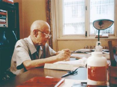 今天，缅怀钱学森！