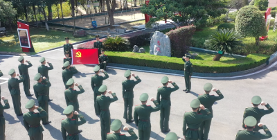 以忠诚为名续写英雄篇章，这支英雄连队“让战旗继续飘扬”