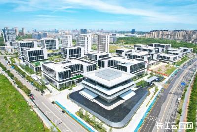 近万人同庆，金山37周年合家欢·武汉嘉年华在光谷举行