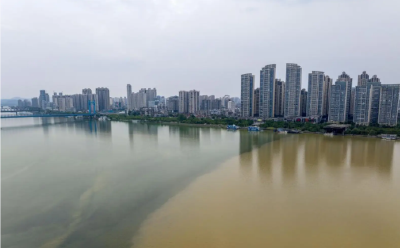 长江委发布汉江洪水蓝色预警 湖北部分河段将接近警戒水位