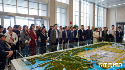 “青春为家乡代言”共推中国（鄂州）跨境电商产业园启新程