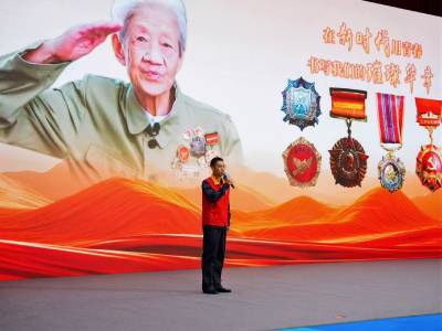 青春华章 ｜ 这场思政课太燃了！