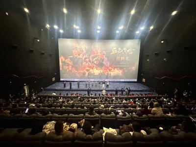 大别山精神“活”起来了！红色电影《血色黄梅》在黄梅首映