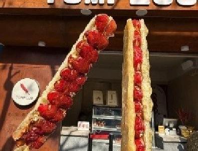 奶皮子糖葫芦爆火有人吃出“糖化脸”， 医生提醒→