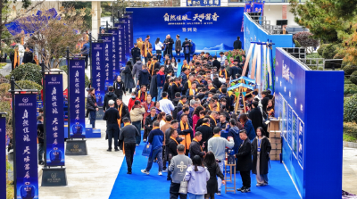 劲牌神农架酒业万吨投粮下沙 开启“神农酒谷”新篇章