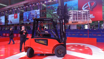 湖北老河口：发挥龙头企业牵引作用 带动产业体系转型升级