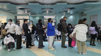 流感增多 家长带娃就医急 哪些时段可避开就诊高峰？