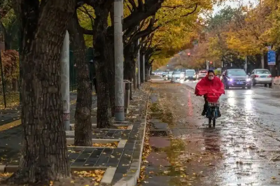 湖北西南部未来三天小雨频发 最高气温普遍超20℃