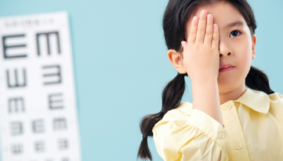 小学每学期进行2次视力监测 预防儿童近视新举措发布