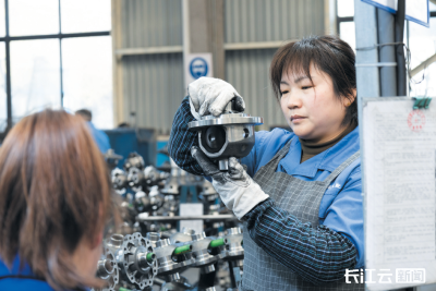 从“信用资产”到“真金白银” 十堰郧西解锁企业融资新路径