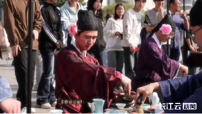 簪花点茶 这场校园民俗活动宋韵十足