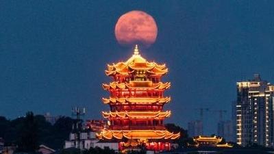 今年“个头”最大的“超级月亮”即将“上线”