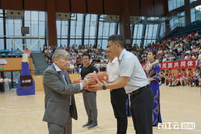 “恩BA”是一道光