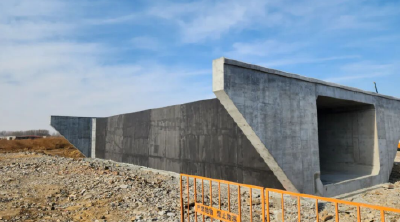 秦沈高速项目6标段励家互通箱涵首件主体结构完工