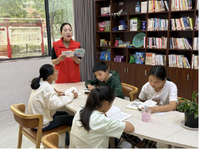 以经典为炬 以奉献为歌——十堰竹溪县王亚杰的巾帼志愿故事