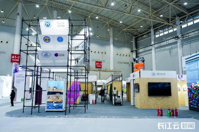 21所高校携近300件作品亮相！第八届武汉设计双年展高校展区 让设计扎根城市