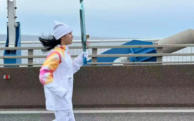 体坛昨夜今晨 | 中国运动员在希腊参加米兰冬奥会火炬传递