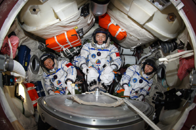 东风着陆场完成最后一次全系统综合演练 静候神二十航天员天外归来