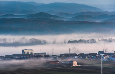 襄阳南漳：龙门晨雾入画来 乡野美景引客至
