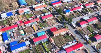 大国小村丨盐碱滩变身米粮川：一片稻浪，三代人，四十年。