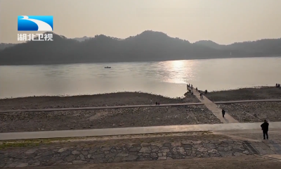 荆楚暖新闻丨“救他是理所当然的” 宜昌六旬退役老兵寒冬江中勇救落水者