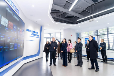 北大学子齐聚车谷PK 3个前沿项目落户武汉经开区