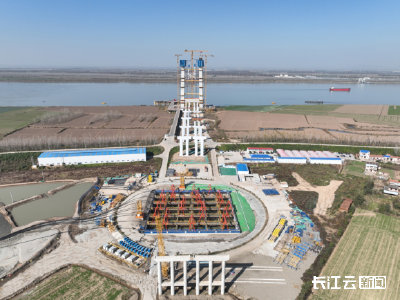 公路工程世界第一大沉井“稳稳落定”