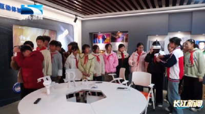 孝感安陆：VR“穿越”回烽火年代 身边故事讲述红色精神