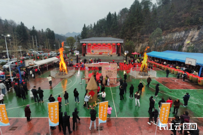 宜昌点军区特色年猪宴 让好物“飞”出乡村