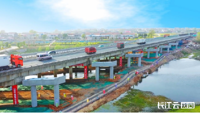 双向八车道！京港澳高速湖北北段“焕新升级”