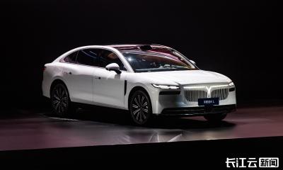 全球充电速度最快的插混轿车 岚图追光L正式上市