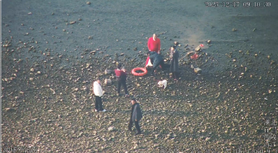 宜昌六旬退伍老兵寒江勇救落水者