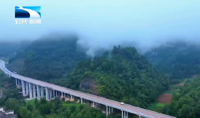 318国道利川段入选全国十佳 “最美公路”串起乡村美景