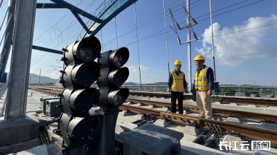 在鄂央企参建，广湛高铁开通运营