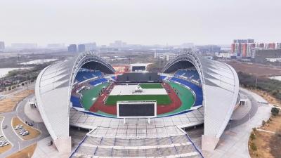 风雨热情不减，齐心坚守一线！活力之光·稻花香2025群星演唱会（黄冈站），黄冈市体育中心体育场，不见不散！