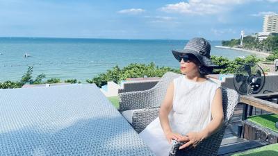 卷养生，玩旅行：一个退休科研人优雅老去的活力配方