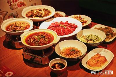 潜江进京推介！北京市民冬天也能吃到鲜活小龙虾