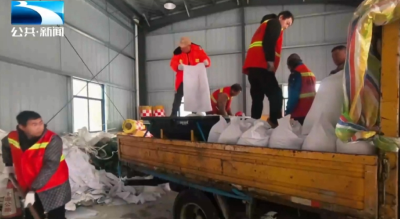 迎战低温冰雪灾害 | 十堰：660名应急保畅人员到岗 全力应对道路冰雪隐患