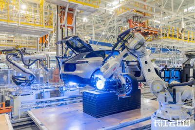 产销两旺 全面提速！岚图智慧工厂产能将升级改造，全力以赴保障新车交付