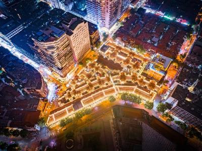 解码人文经济新动能｜圈粉！老地标留住“新”面孔