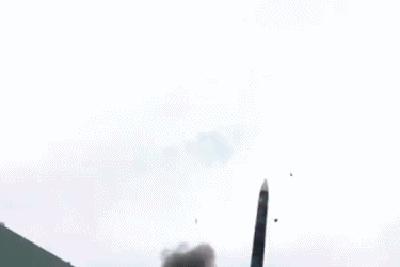 6年前的今天南昌舰入列，一起回顾“万吨大驱”破浪时刻！