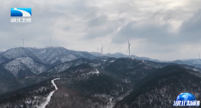 迎战低温冰雪天气丨新闻特写：寒潮里的“破冰者”