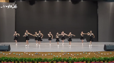 小牡丹—《Pretty girl》