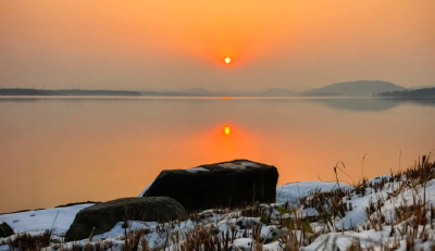 冰湖日出，雪景雾松，-6℃的武汉好绝！