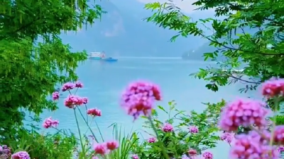 《奔赴央视推荐的G348三峡公路，品莲沱畔的诗意风光！》